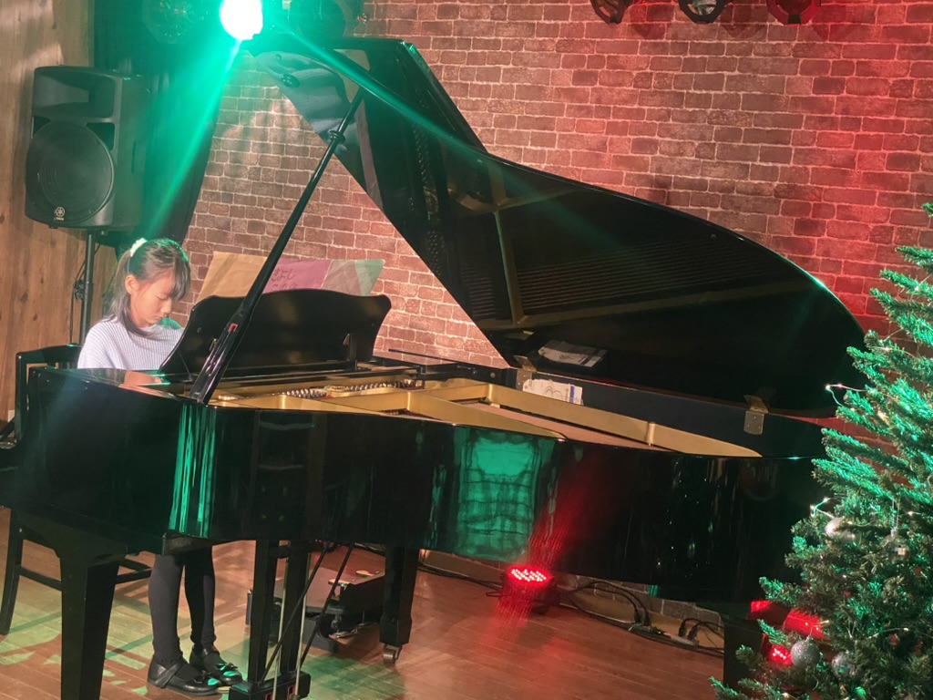 5629A6BC-2A03-4634-BB07-DD48229E1E53_1_105_c