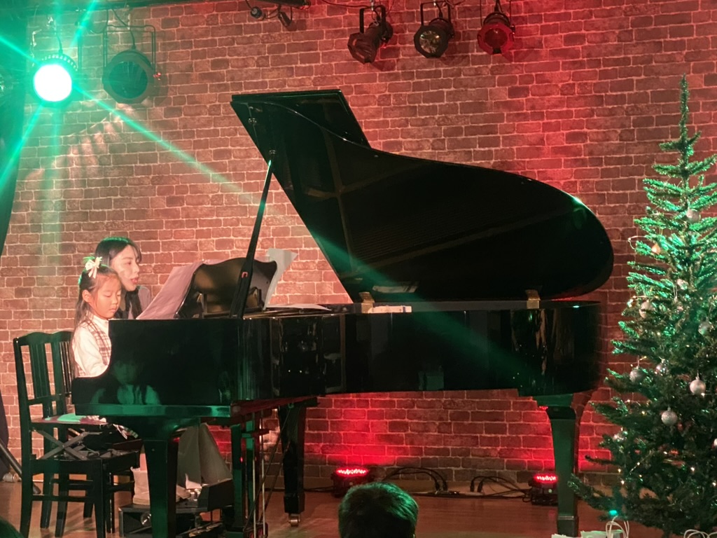 7131F8FC-7A06-459D-8B83-566BFA7A7C8A_1_105_c