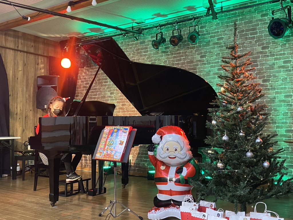 7FD83355-B67C-4BB4-A2F0-D0E489E0B047_1_105_c