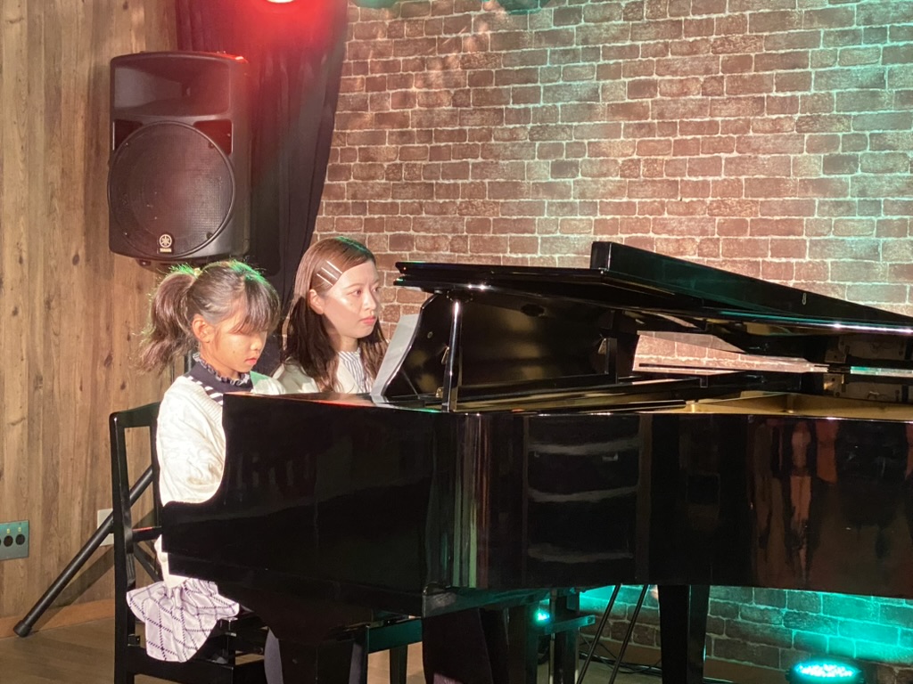 958B8849-30C0-4DFC-914B-4F3B90F294BF_1_105_c