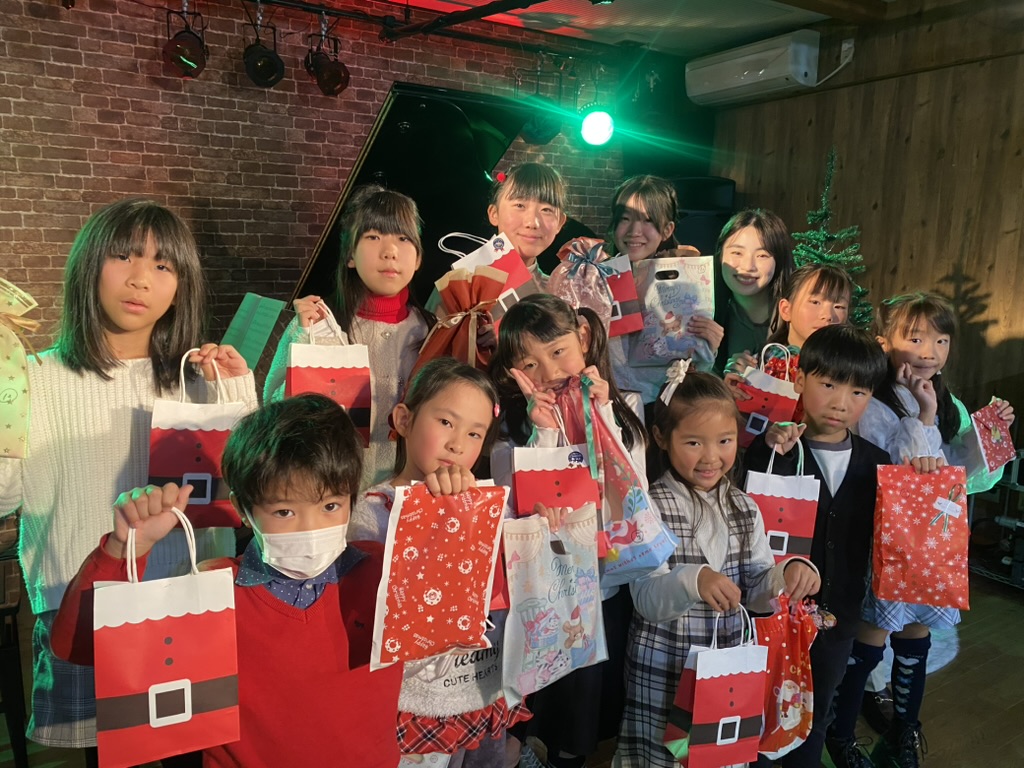 EEF74DC8-CAD0-4E0F-BFF8-72104DCF4ACF_1_105_c