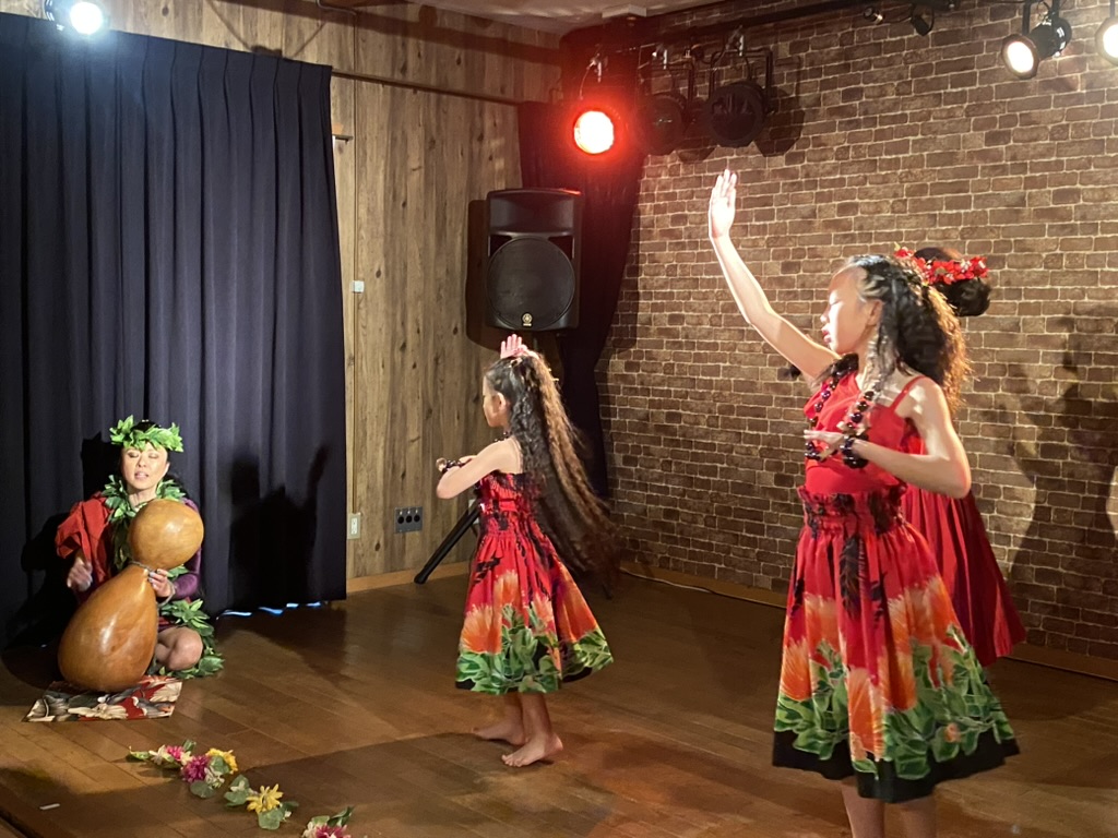 62B03841-CC12-41B1-99E7-14685B425B60_1_105_c