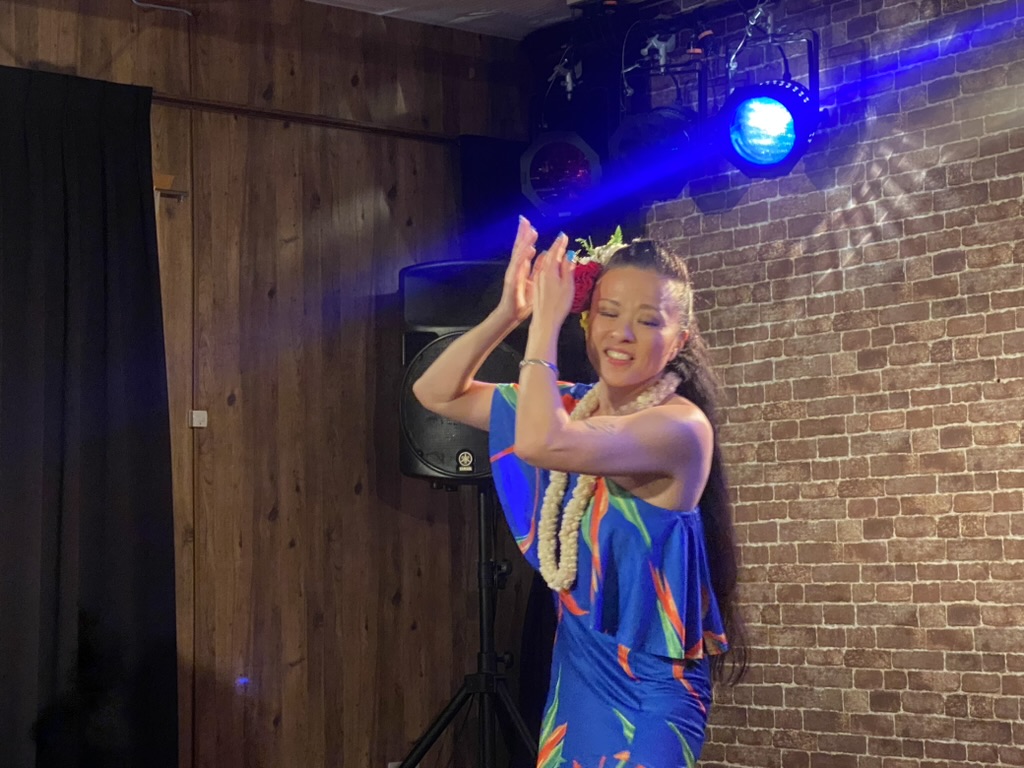 C7ECE59E-8F7C-480B-BA52-E065D70522C6_1_105_c