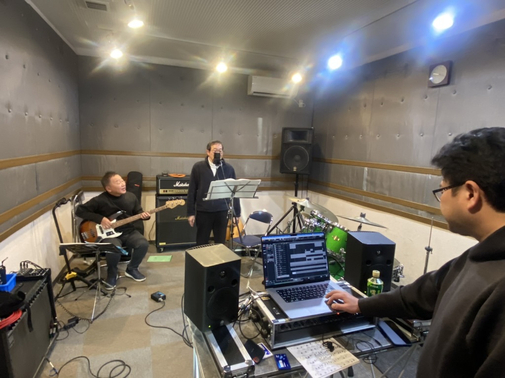 FAA7AB2F-EFE4-49DF-99BF-71FEFDB5F193_1_105_c